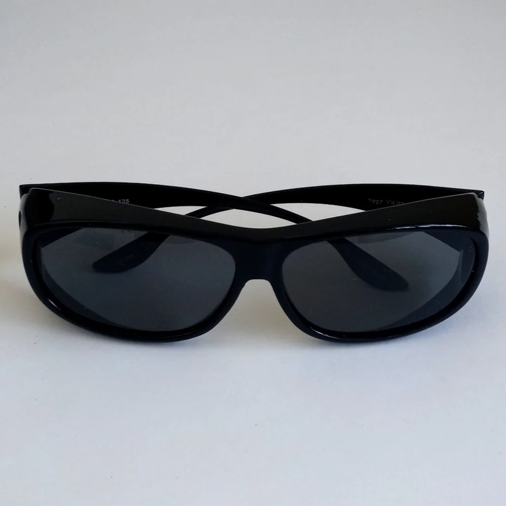 Yogo Vision Black Polarized Sunglasses w Case (Fits Over Your Own Eye Glasses)